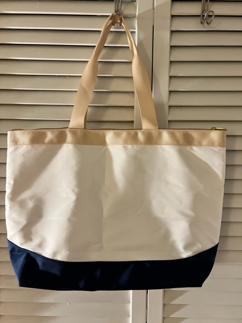 Disney Cruise Line Wish Castaway Club Inaugural Sailings Captain Mickey tote - Picture 8 of 8